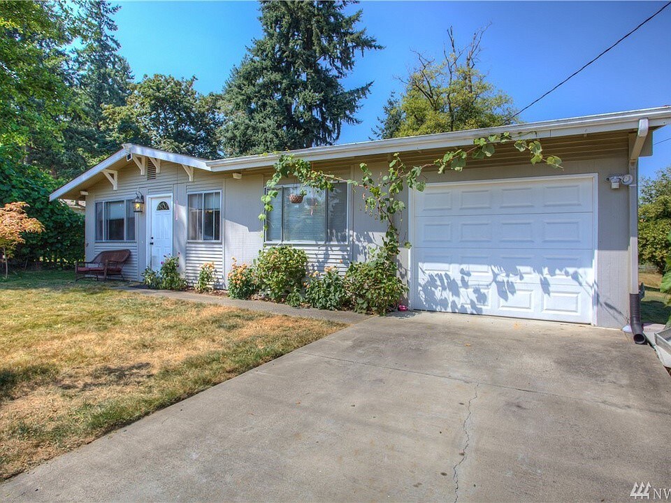 11826 SE 272nd Pl, Kent, WA 98030 House for Rent in Kent, WA