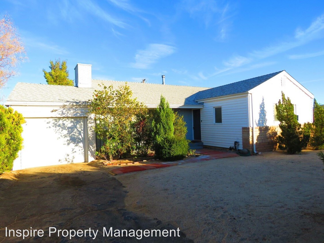 Primary Photo - 3 br, 2 bath House - 6463 Mesquite Avenue