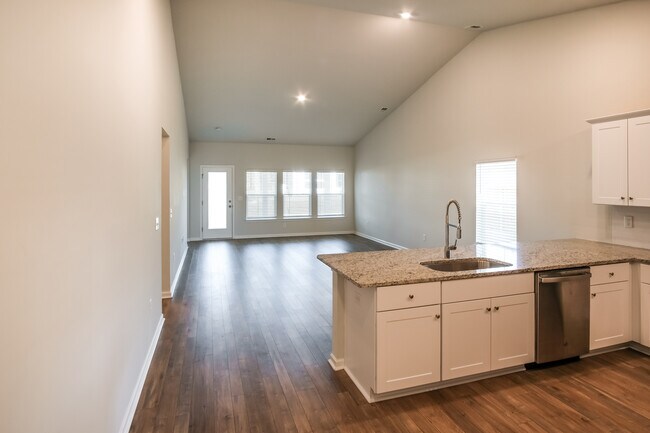 Building Photo - 212 Craigflower Ct