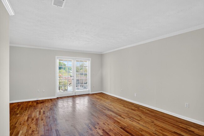 Building Photo - 1150 Collier Rd NW