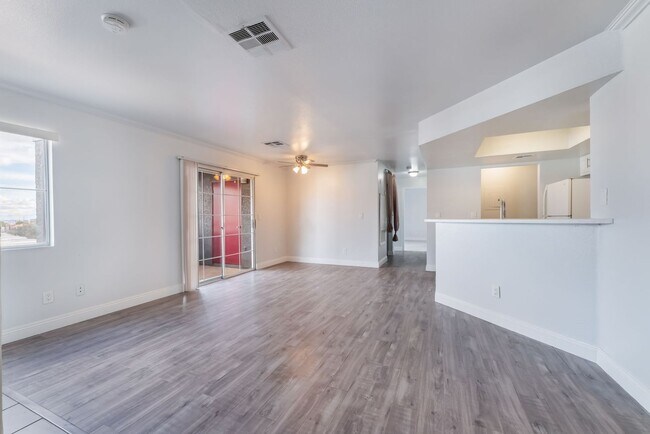 Building Photo - 8600 W Charleston Blvd