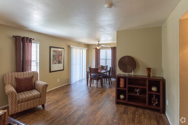 2BR, 2BA 986SF - Countryside Village Apartments