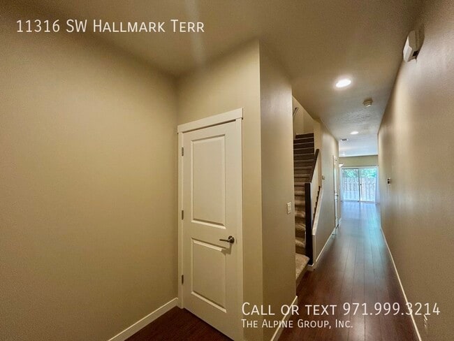 Building Photo - 11316 SW Hallmark Terrace