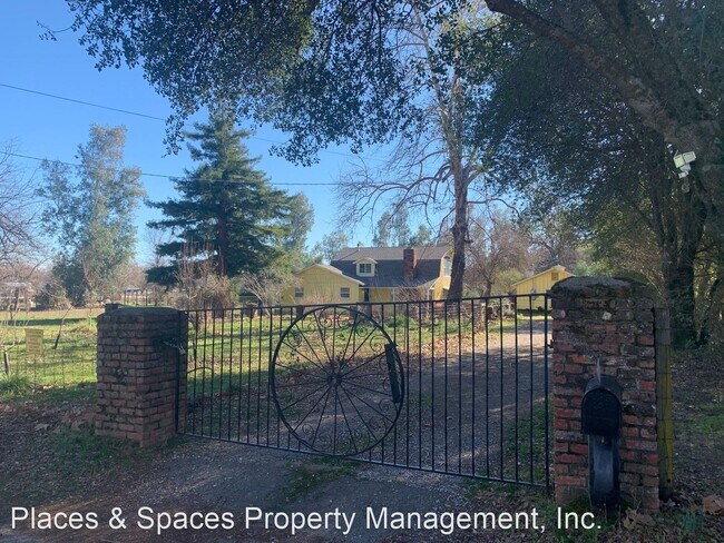 Building Photo - 4 br, 1.5 bath House - 8132 Maynard