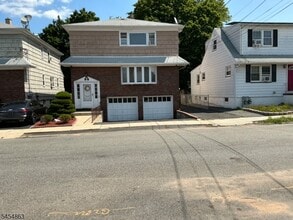 Building Photo - 545 Freeman St
