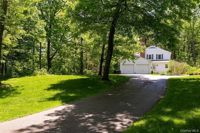 Foto del edificio - 50 Aspinwall Rd