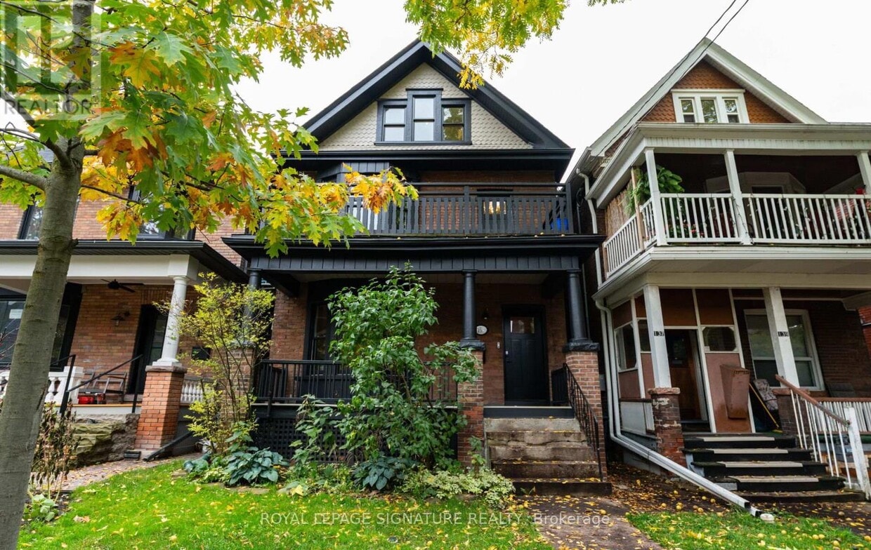 Primary Photo - 135 Marion St