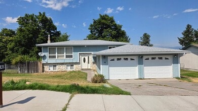 Building Photo - 2240 55th St