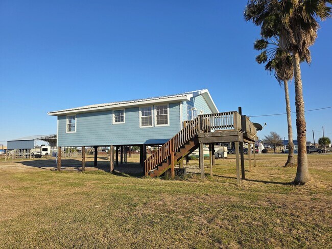 Foto del edificio - 405 Blue Water Blvd