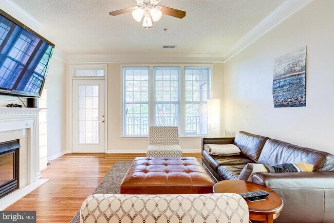 Foto del edificio - 12190 Abington Hall Pl