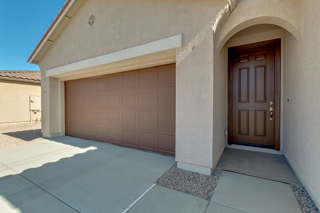 Building Photo - Seasons at Villago, Casa Grande, AZ, Beaut...