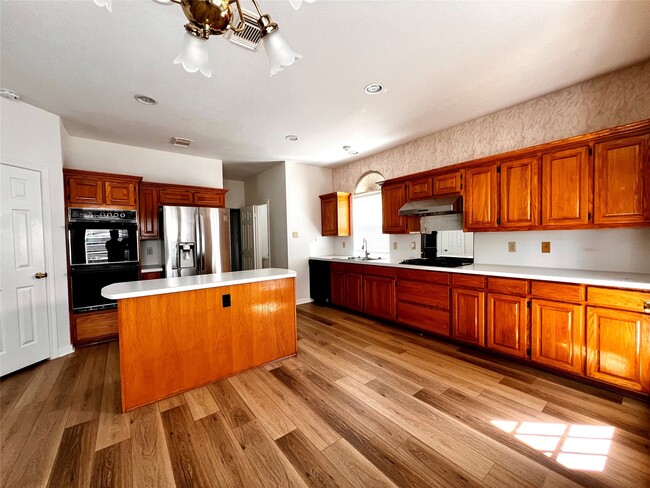 Building Photo - 16911 Ascot Meadow Dr