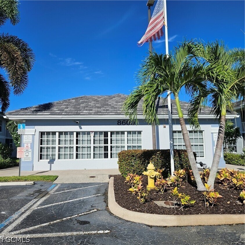Foto del edificio - 8513 Bernwood Cove Loop