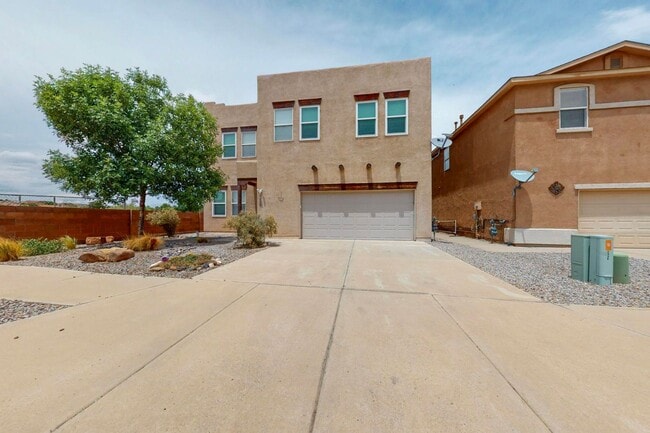 Building Photo - Ventana Ranch Two story, 4/Bedroom 2 1/2 B...