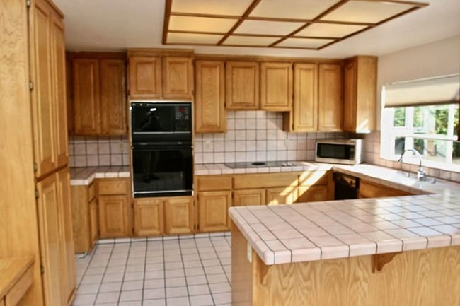 Building Photo - 3196 Corbal Ct