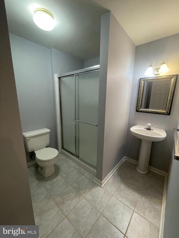 Foto del edificio - 6101 Newport Terrace