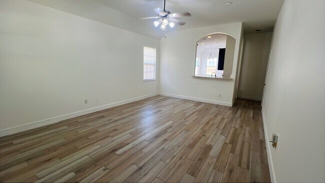 Foto del edificio - 15822 Lost Anchor Way Ln