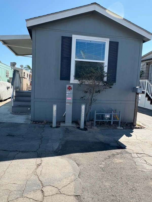 Foto del edificio - 435 E Gardena Blvd