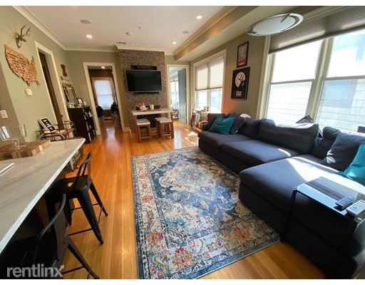 Foto del edificio - 368 Dorchester St