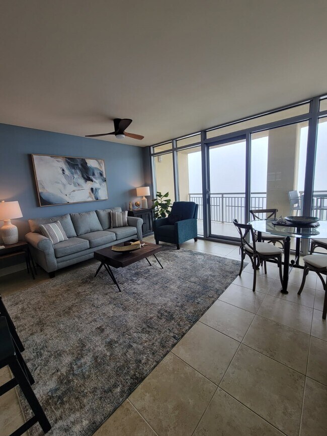 Foto del edificio - 801 E Beach Dr