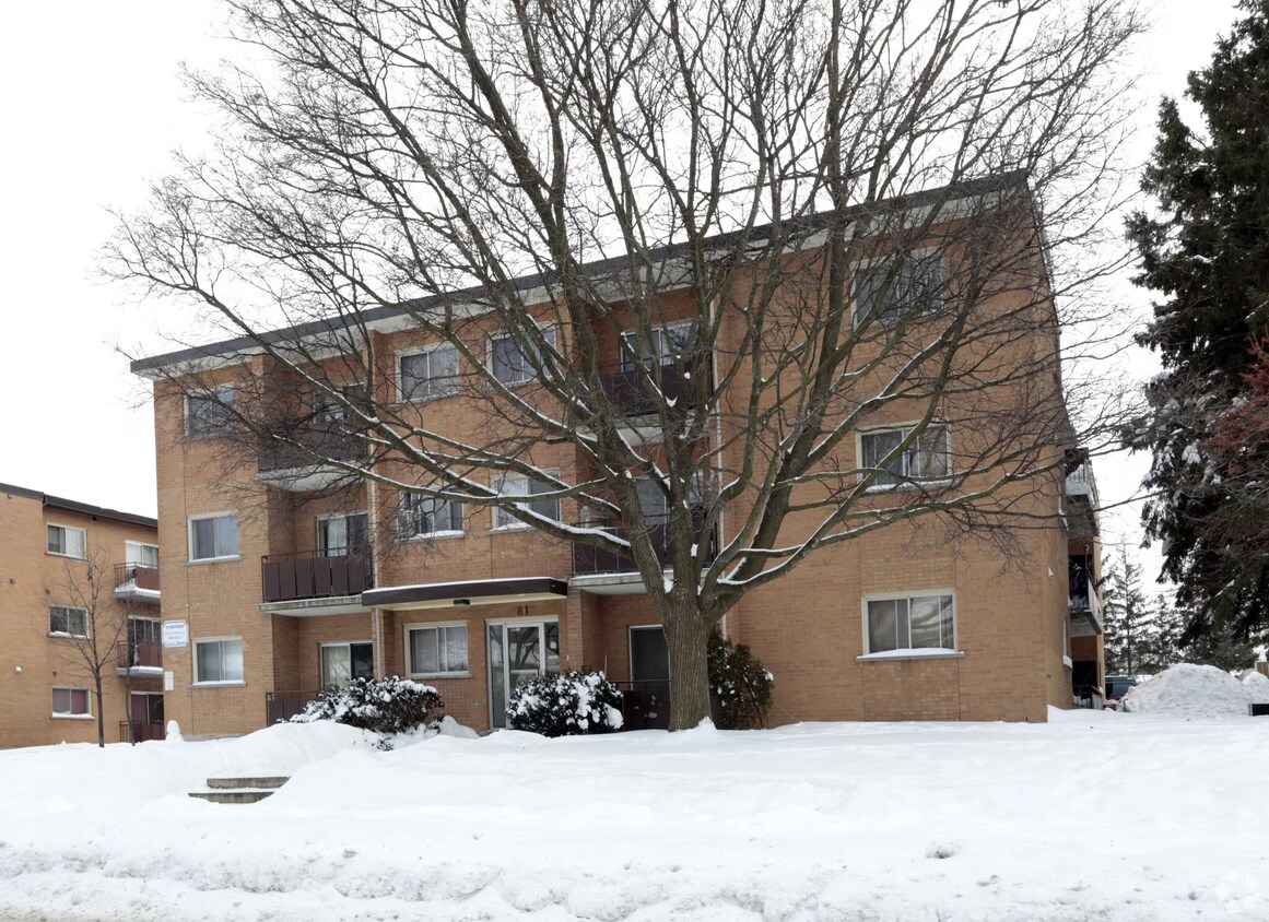 Building Photo - Westwood Drive Apartments