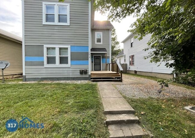 Building Photo - Completely renovated 2 bedroom 1 bath Dupl...