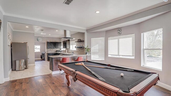 Foto del edificio - Charming 3 bedroom, 3 bath!