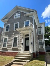 Building Photo - 189 Putnam St