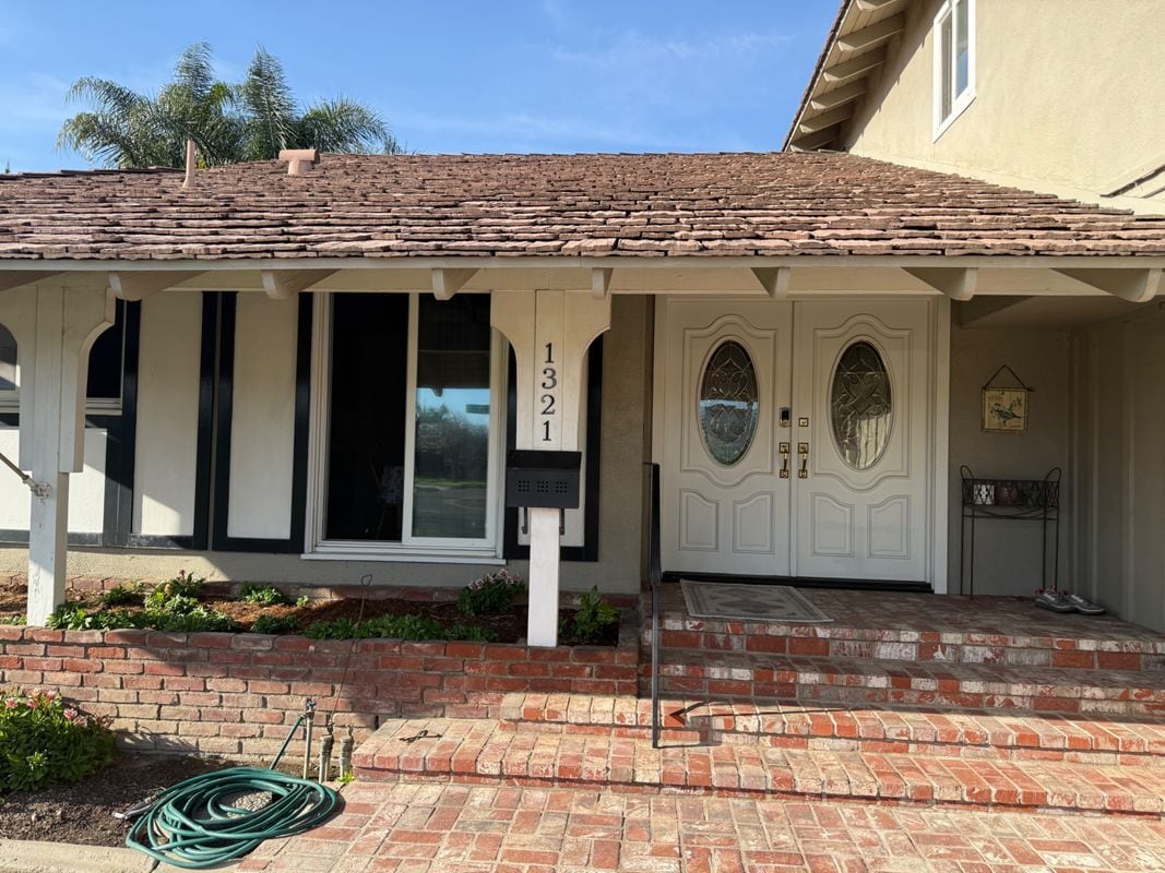 Foto principal - 1321 Sharon Rd