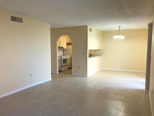 Building Photo - 109 San Juan Cir