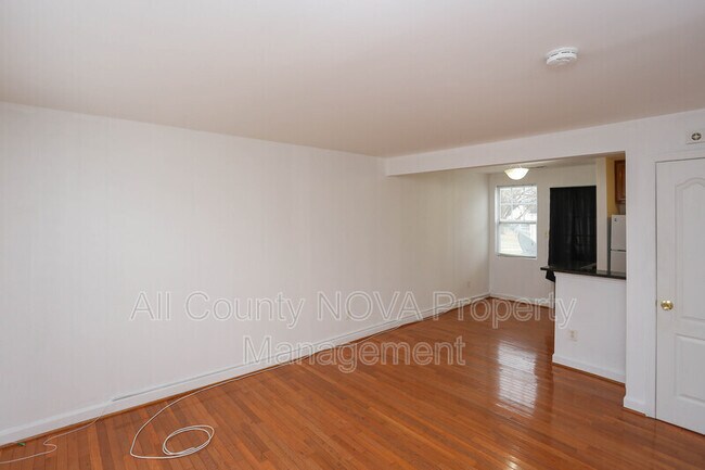 Foto del edificio - 2505 Kent Town Pl