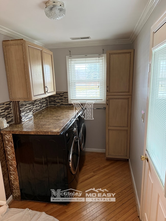 Building Photo - 2621 Fallston Rd