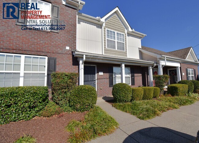 Foto del edificio - Gorgeous 2BR/2.5BA townhome for lease in L...