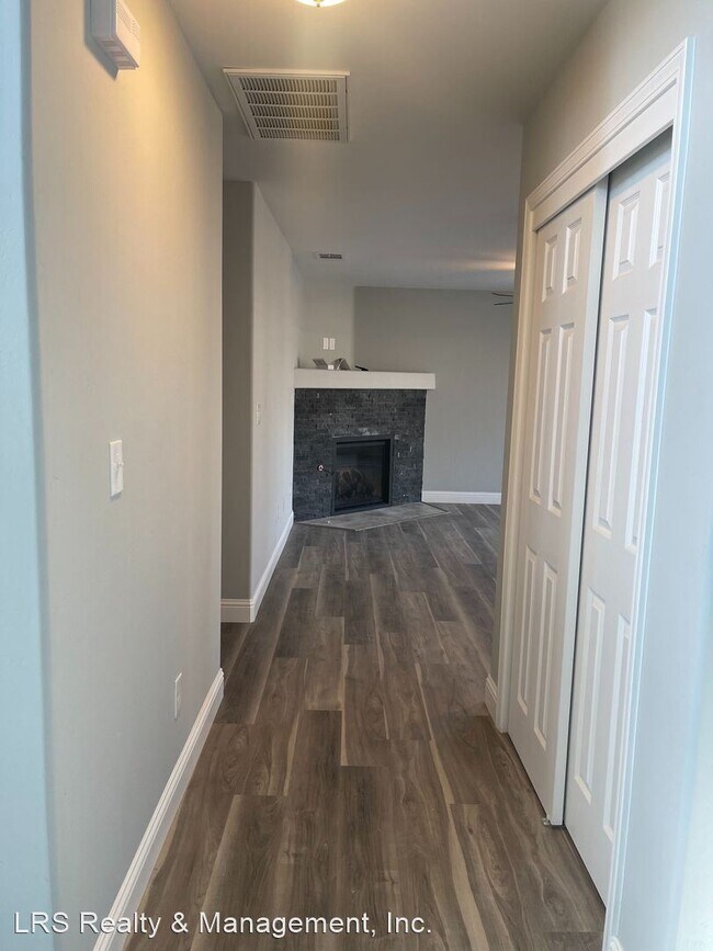 Building Photo - 5 br, 2.5 bath House - 11206 Vista Ridge Dr.