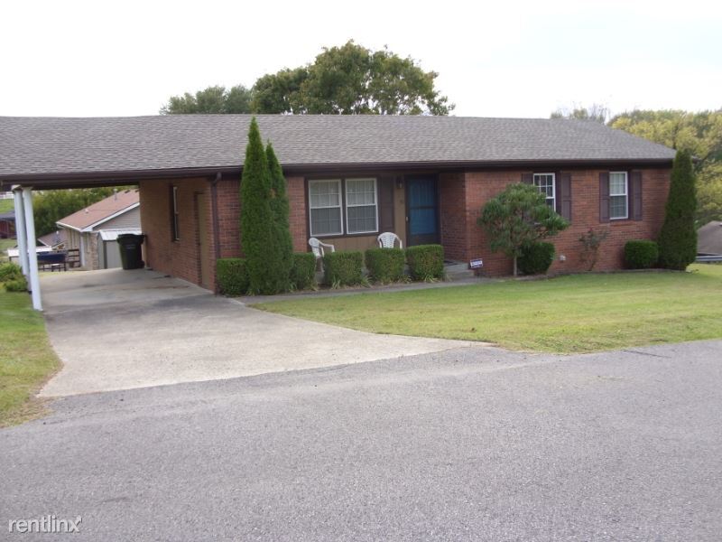 Foto principal - 3 br, 1 bath House - 311 s teddy Street