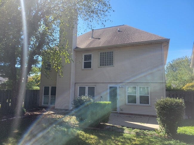 Building Photo - 3732 Weeping Willow Way