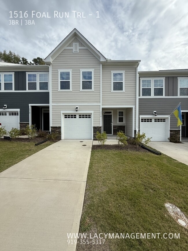 Building Photo - 1516 Foal Run Trl