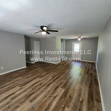 Building Photo - 512 4th Ave SW