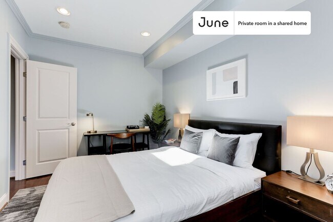 Foto del edificio - Room in Shared 5 bed/3.5 bath home in Capitol Hill