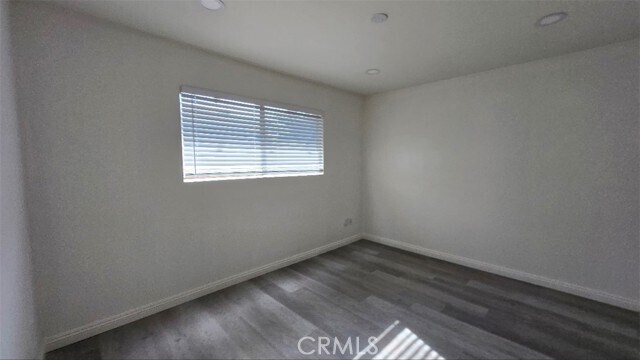Building Photo - 2655 Andover Ave