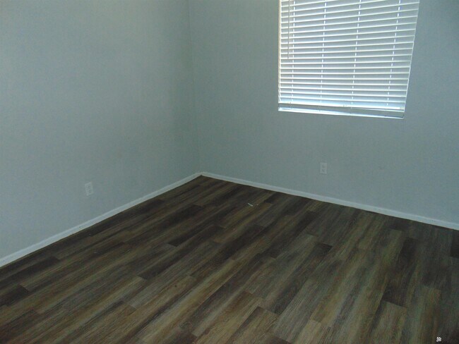 Foto del edificio - 2089 S Walnut Ave
