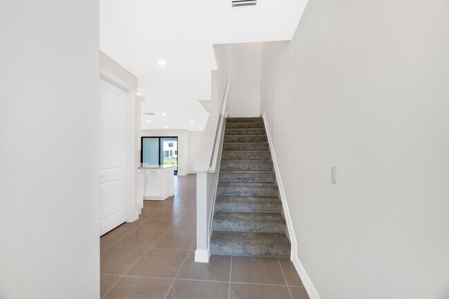 Foto del edificio - 4085 Sonoma Oaks Circle 3/2 Townhome!