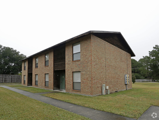 Building Photo - Village South Townhomes