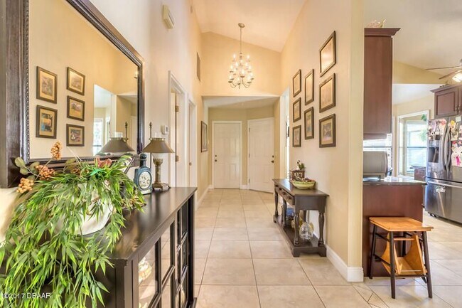 Foto del edificio - 906 Smokerise Blvd