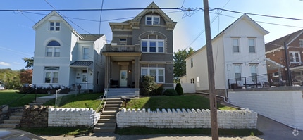 Building Photo - 312 8th Ave