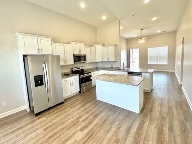 Foto del edificio - MatthewDrive5684