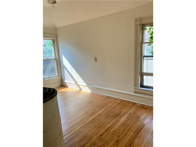 Foto del edificio - 3212 1st Ave S