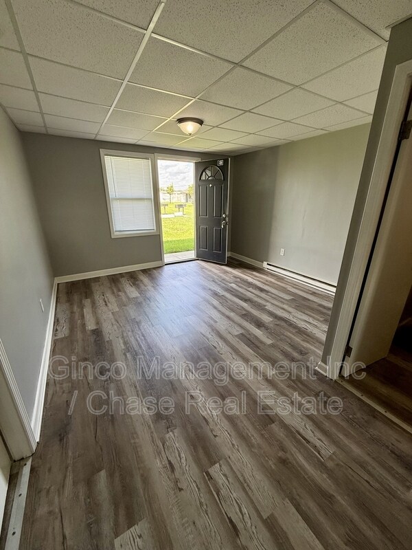 Foto del edificio - 29837 IL-50