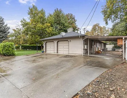 Building Photo - 132 Lloyellen Dr