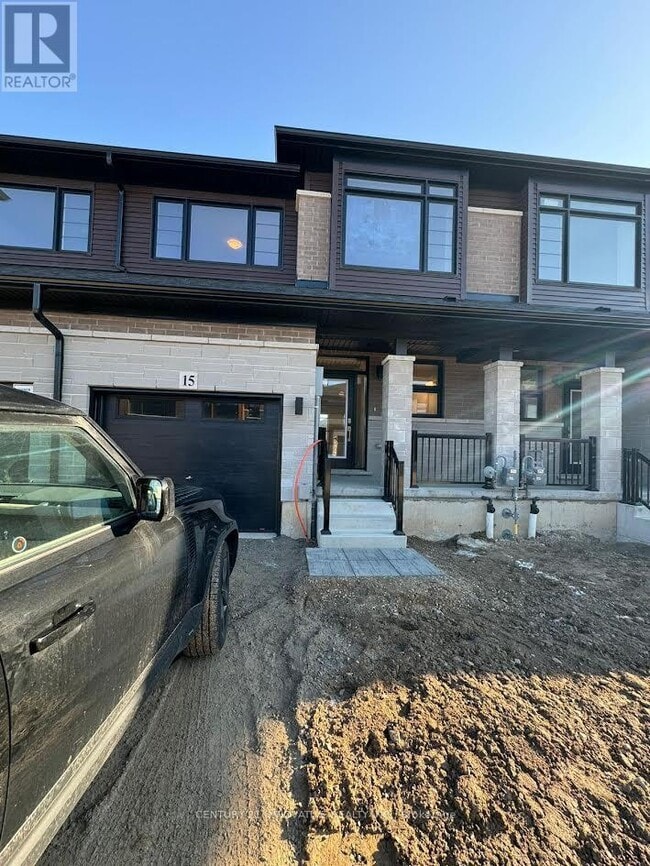 Building Photo - 448-448 Blackburn Dr
